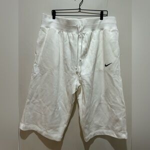 NWT Nike White Crop Wide Leg Sweatpants / Long Shorts - Women’s Size 3X